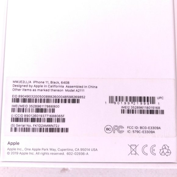 APPLE iPHONE 11 BOX ONLY 64GB Original Packaging OEM Stickers COLLECTIBLE Nerd - Picture 13 of 15